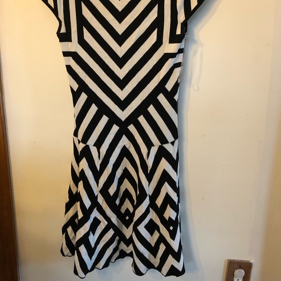 KNIT DRESS - Picture 2 of 4